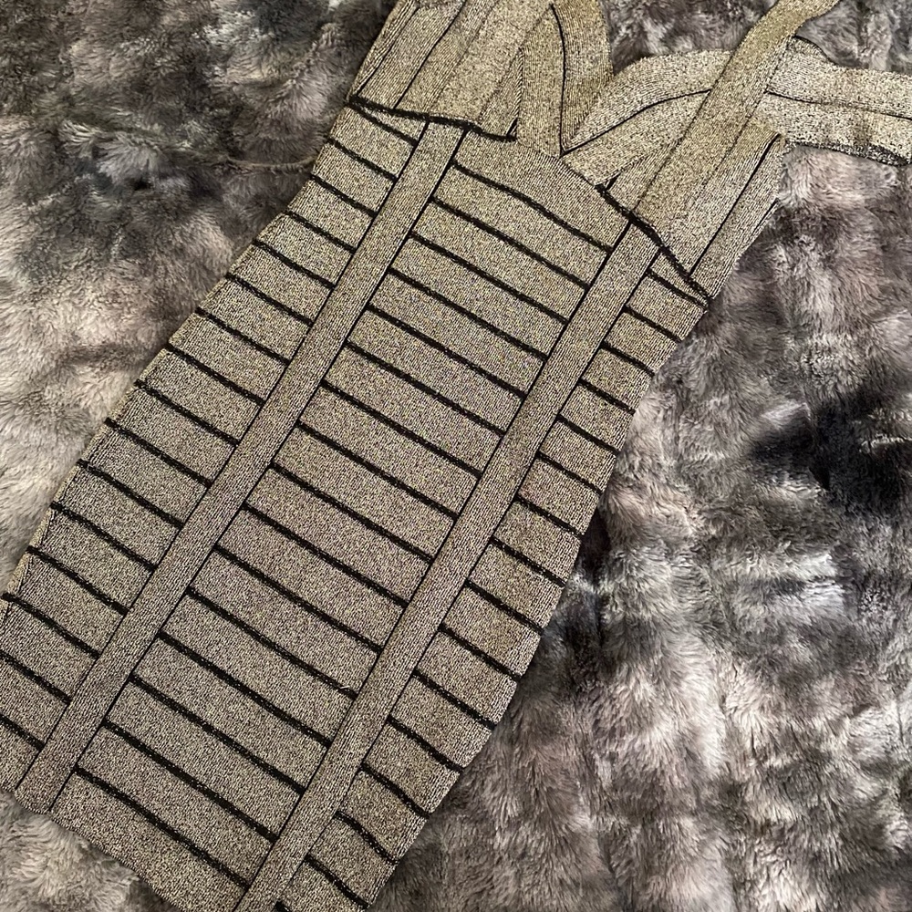 Guess Mini Dress (S) Black & Gold